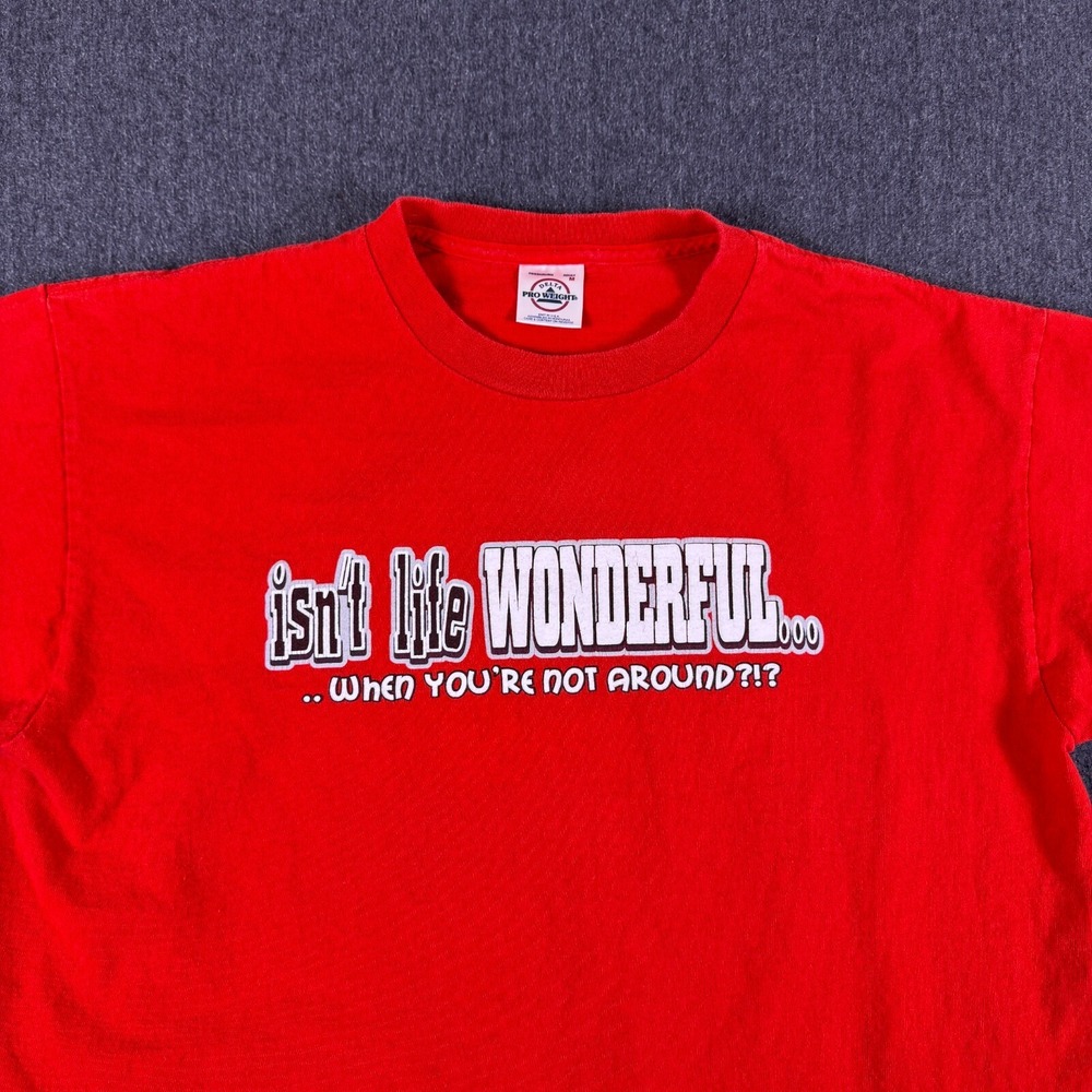 Vintage Delta Pro Weight T-Shirt Men’s M Red “Isn’t Life Wonderful” Funny Quote